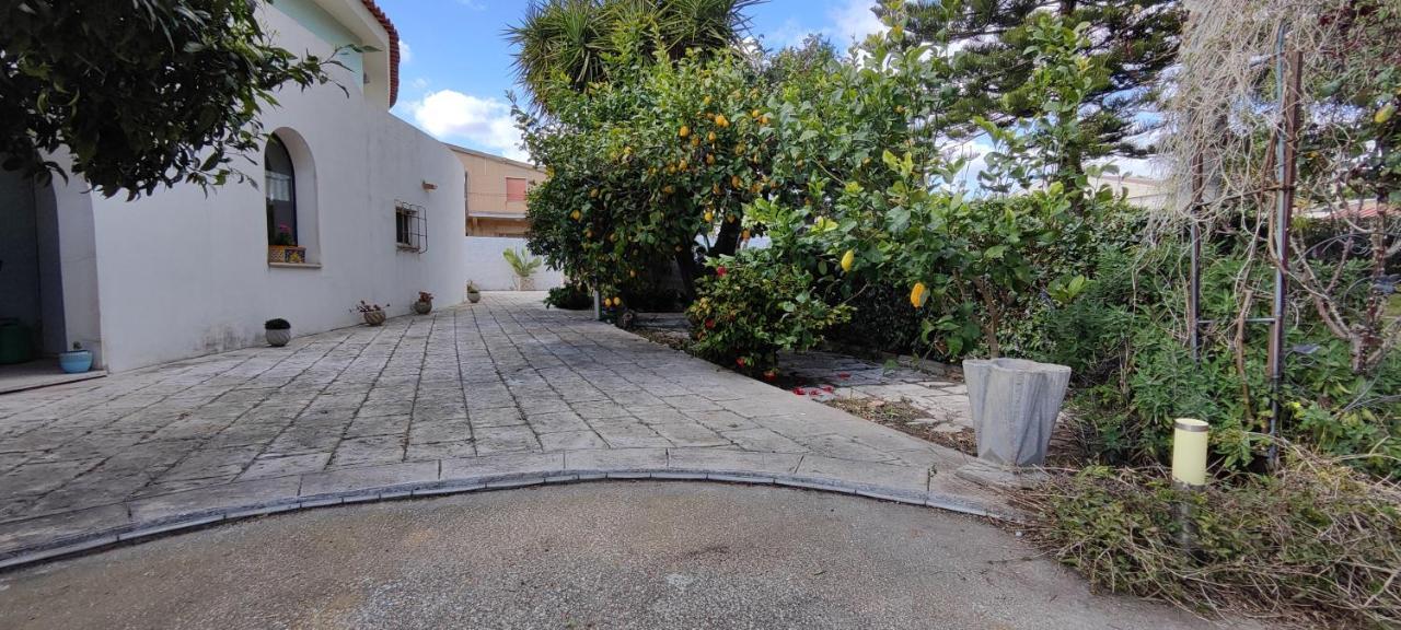 Villa Voscenza Benerica Vittoria Esterno foto